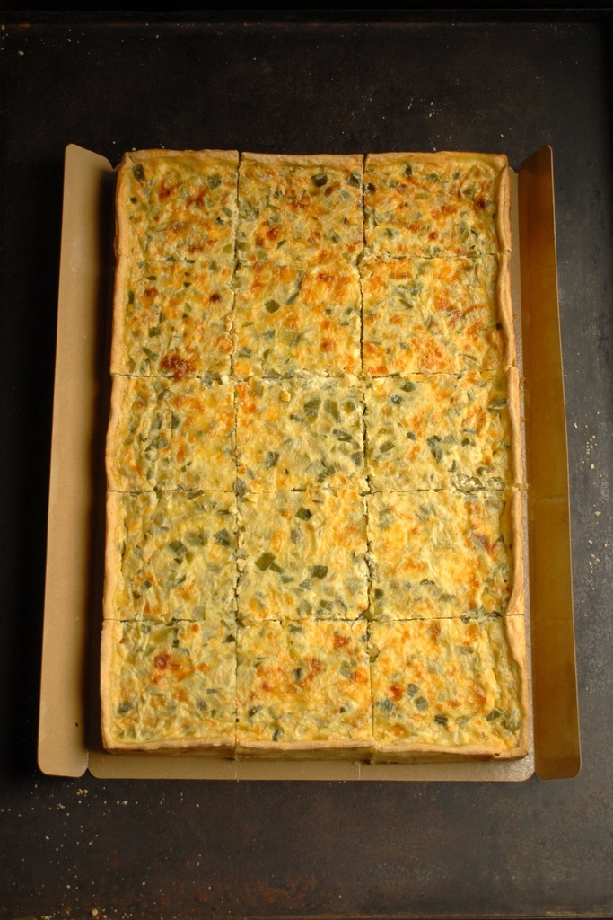QUICHE POIREAUX - BIO - PLAQUE 30x45cm - 15 parts