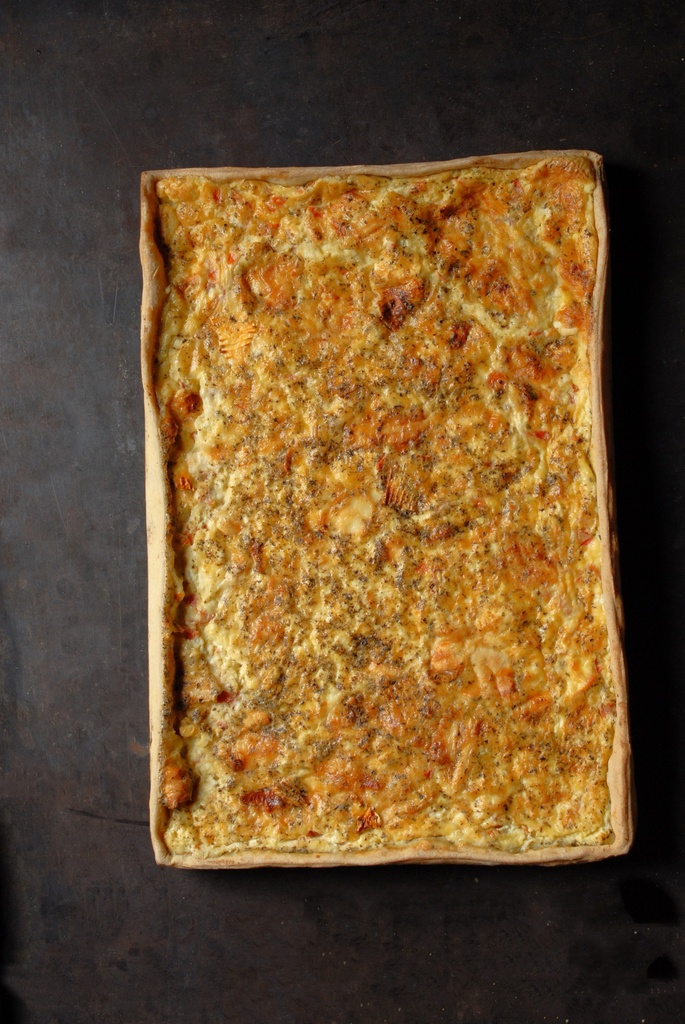 QUICHE CHEVRE & TOMATES - BIO - PLAQUE 30x45cm - 15 parts