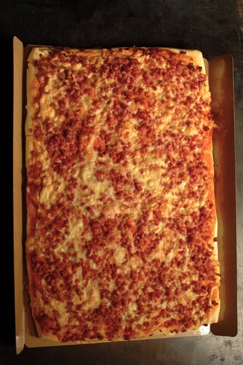 [3.2.3.3731 *] PIZZA MOZZARELLA & JAMBON - BIO - PLAQUE 30x45cm 