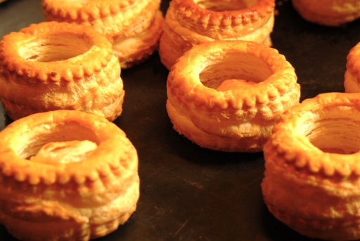 [5.1.2.0266 ] VIDÉS - BOUCHÉES A LA REINE PUR BEURRE  8CM 1X36