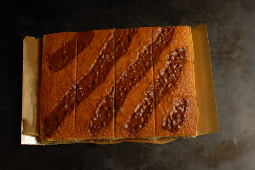 [2.2.3.5148 *] CAKE MARBRE - BIO - DEMI PLAQUE 30x23cm - 12 parts