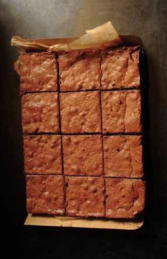[2.2.3.5179 *] CHOCOLADE BROWNIES - BIO - HALVE PLAAT 30x23cm - 12 porties
