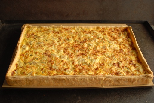 [3.2.3.6206 *] QUICHE BUTTERNUT, HAM & COMTE - BIO - PLAAT 30x45cm (OKT.-MAART)