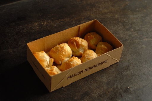 [1.2.2.6312 *] BOUCHÉES APÉRITIVES - MINI FEUILLETÉS CHEVRE & SIROP - BIO - 1X8 - frais